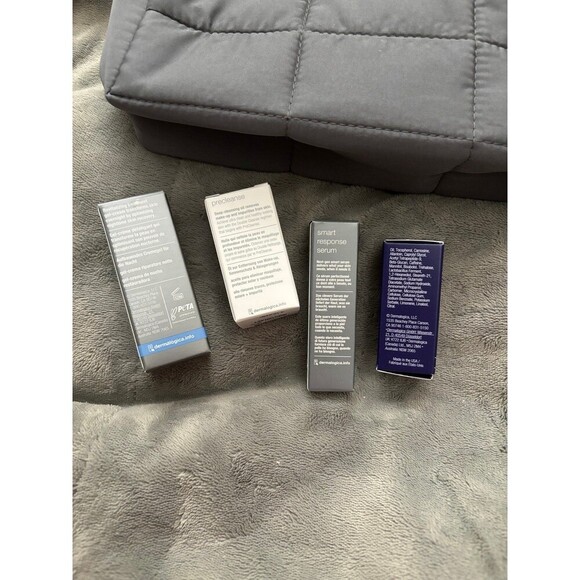 Dermalogica skincare set plus bag - Picture 4 of 5